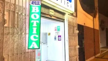Ayllu Botica - Víctor Larco Herrera