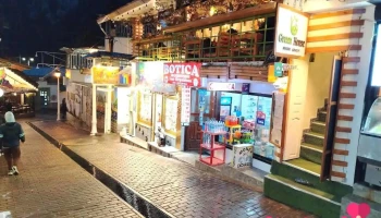 Botica Orquídeas - Urubamba