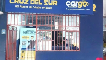 Cruz del Sur - Terminal Terrestre