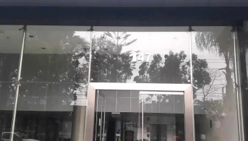 Neoclub International - C. Los Tulipanes 147 Neoclub International - C. Los Tulipanes 147