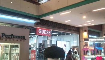 Perfumes Factory Mega Plaza - Av. Alfredo Mendiola 3698