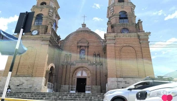 Plaza De Armas Carhuaz - Carhuaz 02127