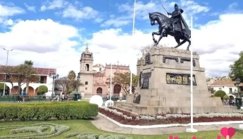 Plaza Mayor de Huamanga, Ayacucho - Perú