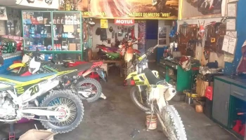 Taller De Motos Y Repuestos - V.a