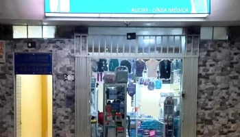 Uniformes médicos - Distribuciones Cieza Vigil - Adriano Novoa N° 676