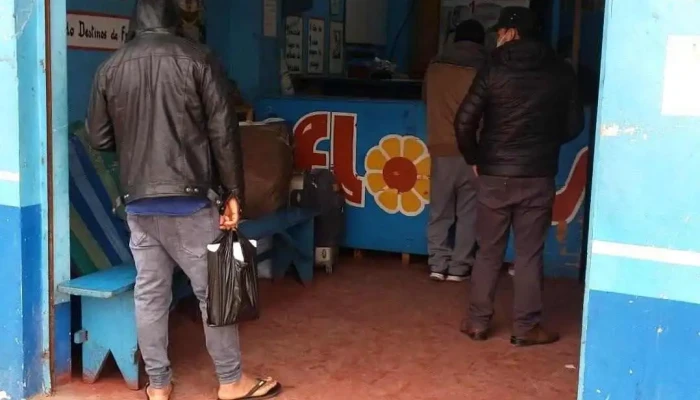 Agencia Flores Hnos Chala - Chala 04500