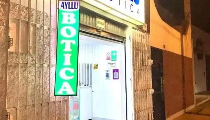 Ayllu Botica -  Sitio Web - Víctor Larco Herrera