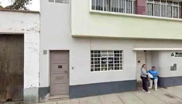 Botica 24 Horas -  Videos - Trujillo