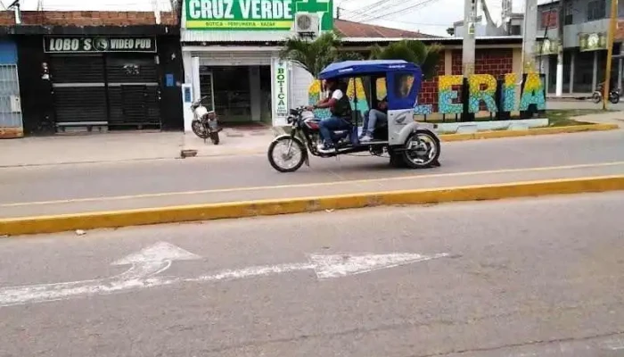 botica cruz verde - Pucallpa