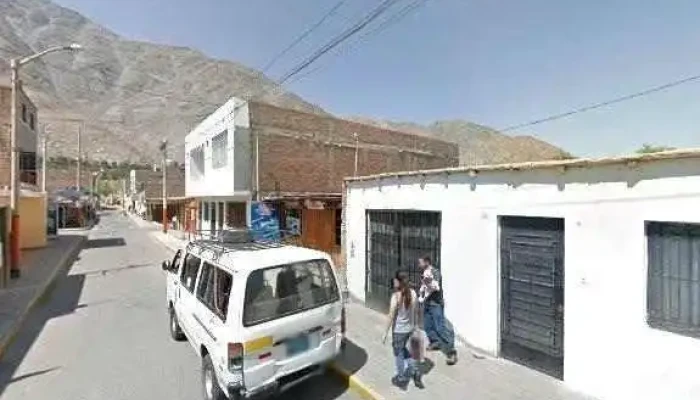 Botica Farma Lunahuana Cerca De Mideg - Lunahuaná