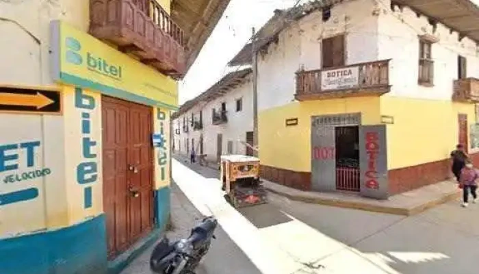 Botica Juan Zomis -  Sitio Web - Santa Cruz