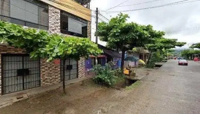 Botica Lifarma -  Fotos - Tingo María