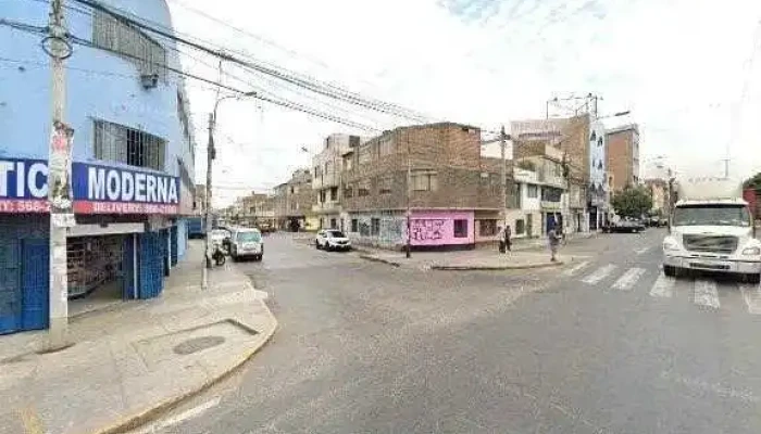 Botica Moderna -  Dondedeg - San Martín de Porres