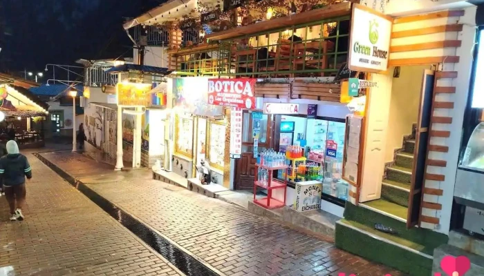 Botica Orquídeas - Urubamba
