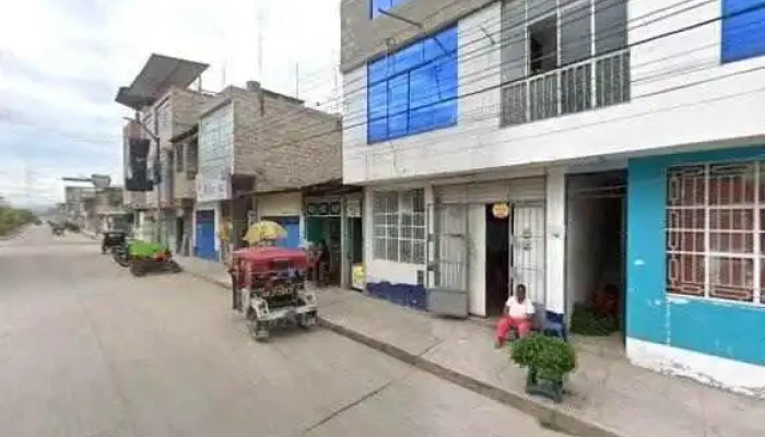 Botica Perfumeria Lussfarma -  Abierto Ahoradeg - Bagua