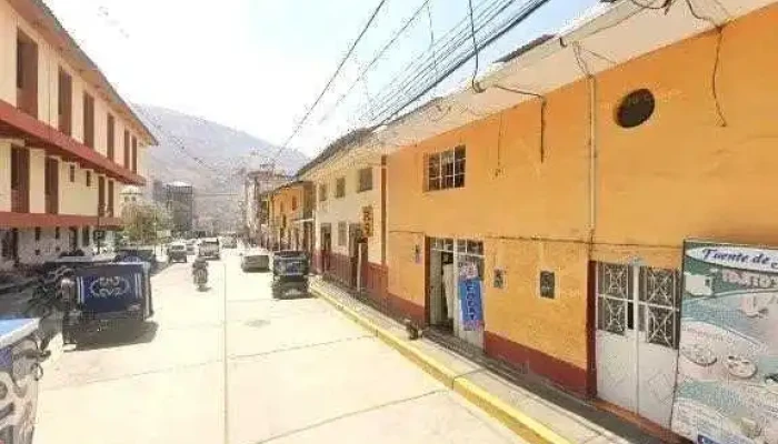 Botica Rokyfarma 1 -  Como Llegardeg - Pampas