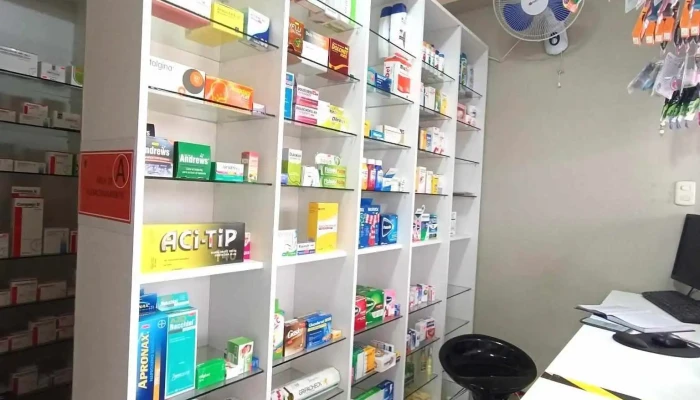 Botica Santa Rosa Farma -  Del Propietario - Sunampe