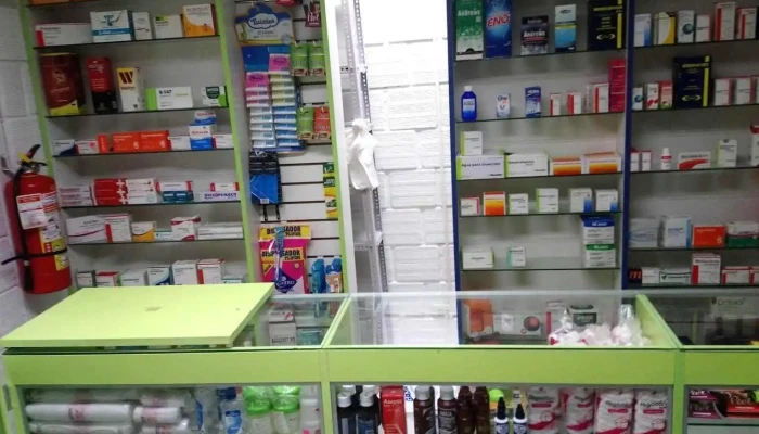 Botica Simons Opiniones - Pucallpa