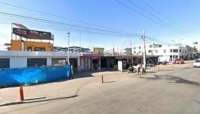 Botica Vida Sana Abierto Ahora - La Joya