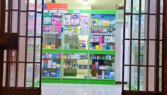 Botica Y Perfumeria Farmax Del Propietario - Mala