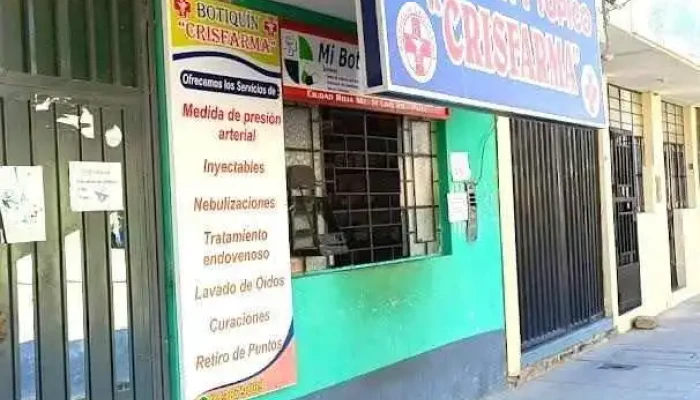 Botiquín y Tópico Crisfarma - Paita