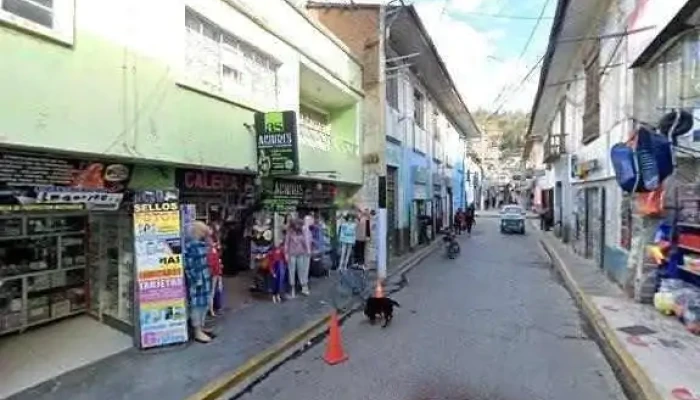 Cadena De Boticas Popular Farma -  Telefono - Tarma