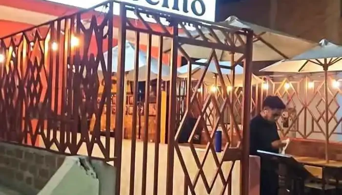 Capuccino Parrillas - Chimbote 02803