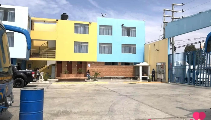 Cruz Del Norte -  Camion - Nuevo Chimbote