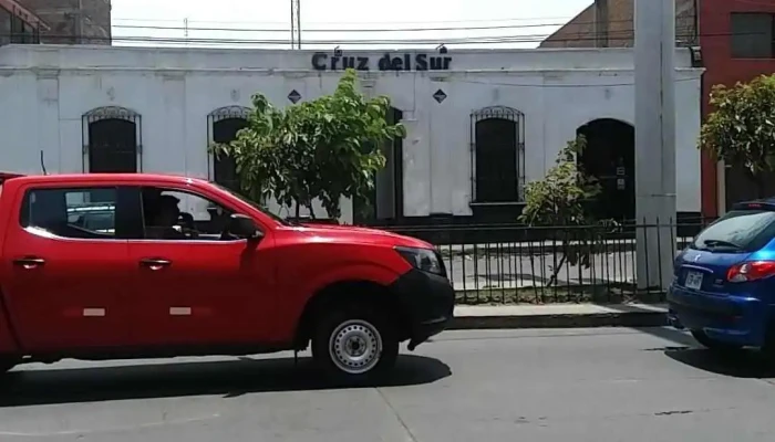 Cruz Del Sur -  Automovil - Arequipa