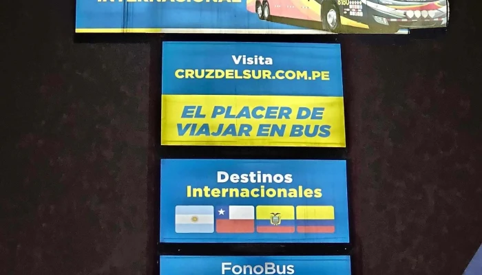 Cruz del Sur - Huaraz