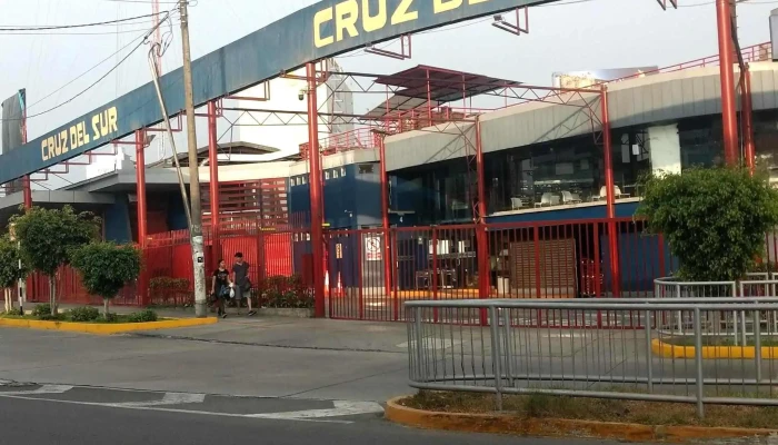 Cruz Del Sur -  Opiniones - Arequipa