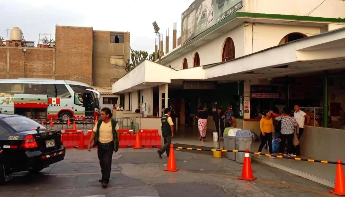 Empresa De Transporte America Express -  Opiniones - Trujillo 13007