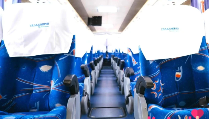 Empresa Trasandino Bus Colca Cabanaconde -  Del Propietario - Jacobo Hunter