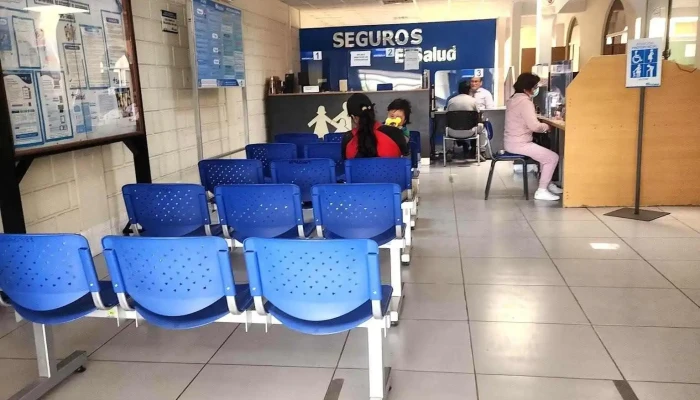 Essalud - Oficina de seguros y prestaciones económicas Calana, Tacna - Av. Celestino Vargas