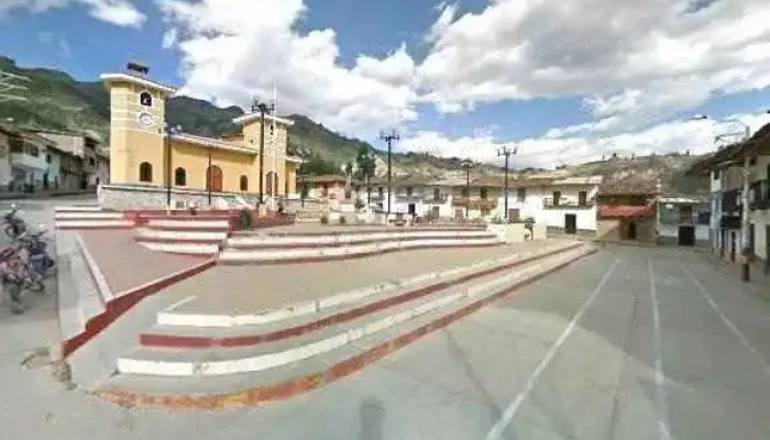 Farmacia Central -  Como Llegardeg - Cachicadan