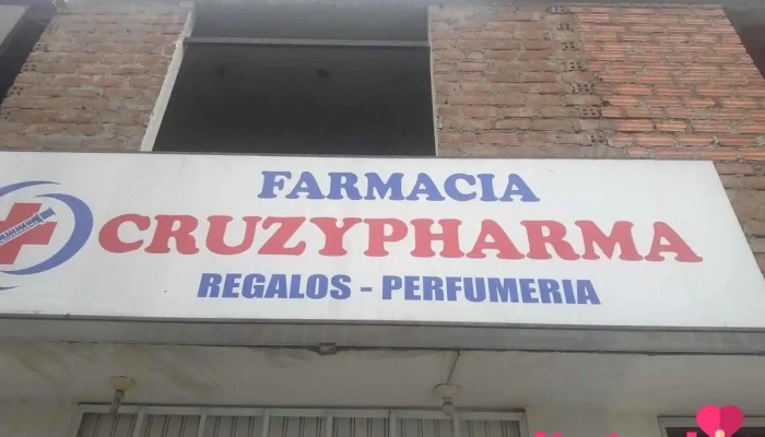 Farmacia Cruz Y Pharma - Victor Larco Herrera