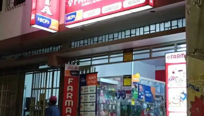 Farmacia Je Descuentos - Huancayo