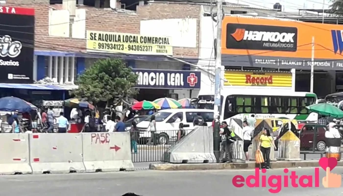 Farmacia Leal - Piura