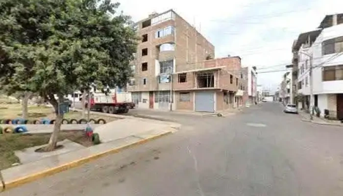 Farmacia Los Portales Descuentosdeg - Trujillo