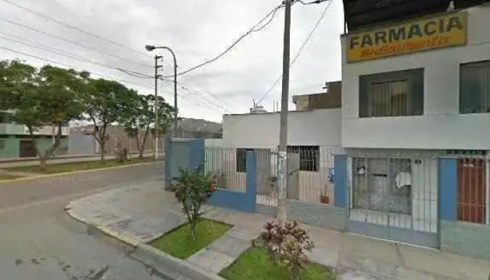 Farmacia Medicamenta -  Zona - Trujillo