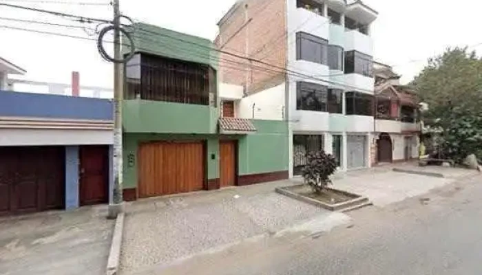 Farmacia Munive -  Abierto Ahoradeg - Trujillo