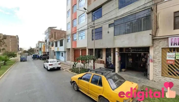 Farmacia "Raquel" - Trujillo