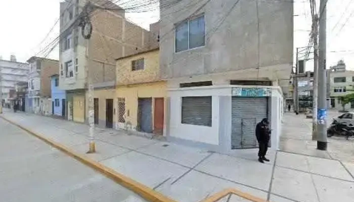 Farmacia Renacer -  Direccion - José Leonardo Ortiz