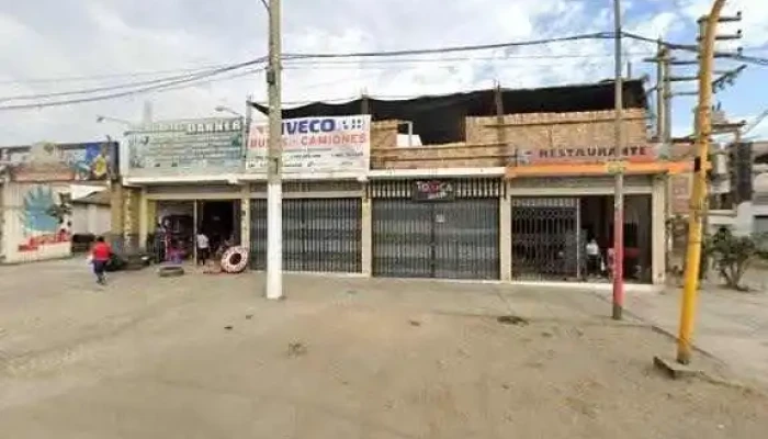 Farmacia Sa Abierto Ahora - Trujillo