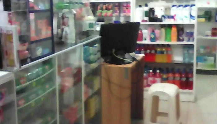 Farmacia San Juan -  Videos - Víctor Larco Herrera