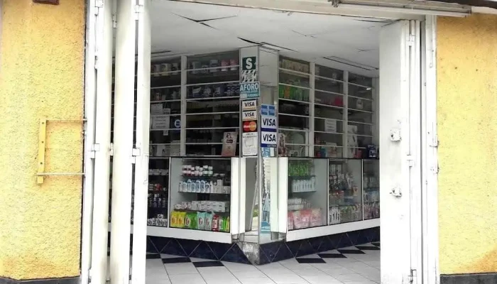 Farmacia Santa Paula - Lima