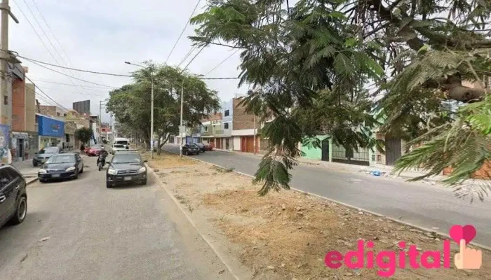 Farmacia "Solar" - Trujillo