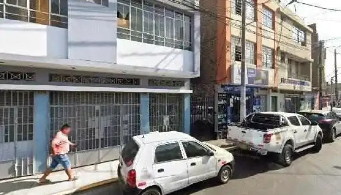 Farmacia Union -  Ubicaciondeg - Trujillo