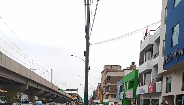 Farmacia Universal -  Zona - San Borja