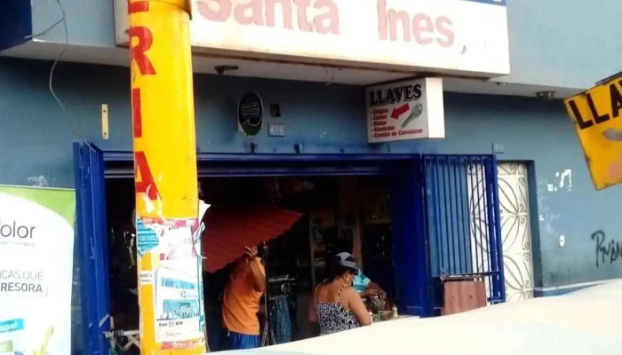 Farmacia Urcia -  Telefono - Trujillo